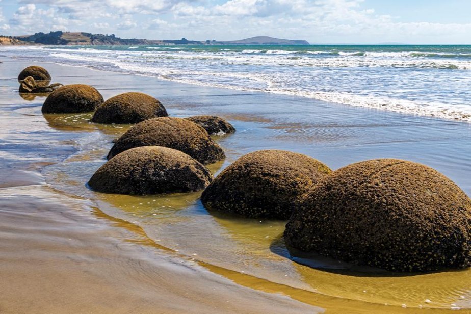 Moeraki-rotsblokken_shutterstock_2364101081.jpg