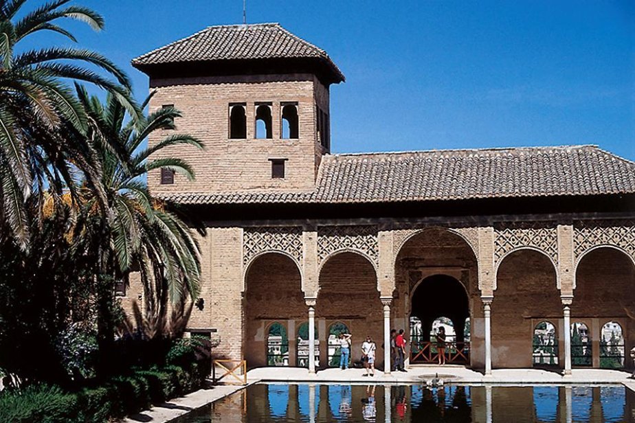 Granada_Alhambra-06.jpg